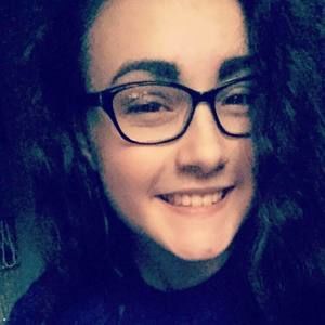 Meet your Posher, Abbey